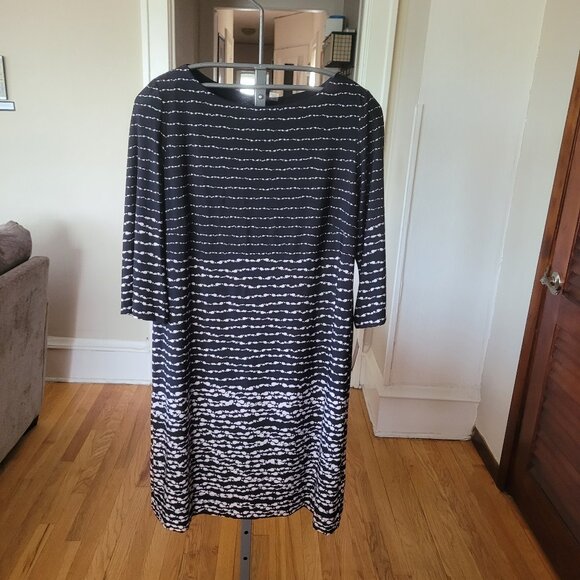 Dress Size 16 - Picture 1 of 3